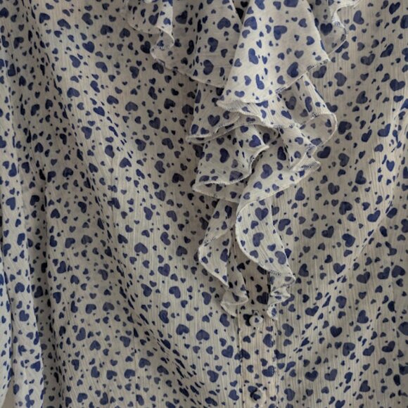 Torrid Blue and White Heart Blouse Size 2/2X - Picture 7 of 10